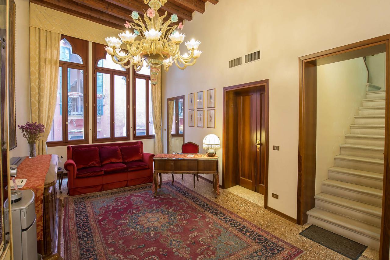 Hotel Piccola Fenice Veneza Exterior foto