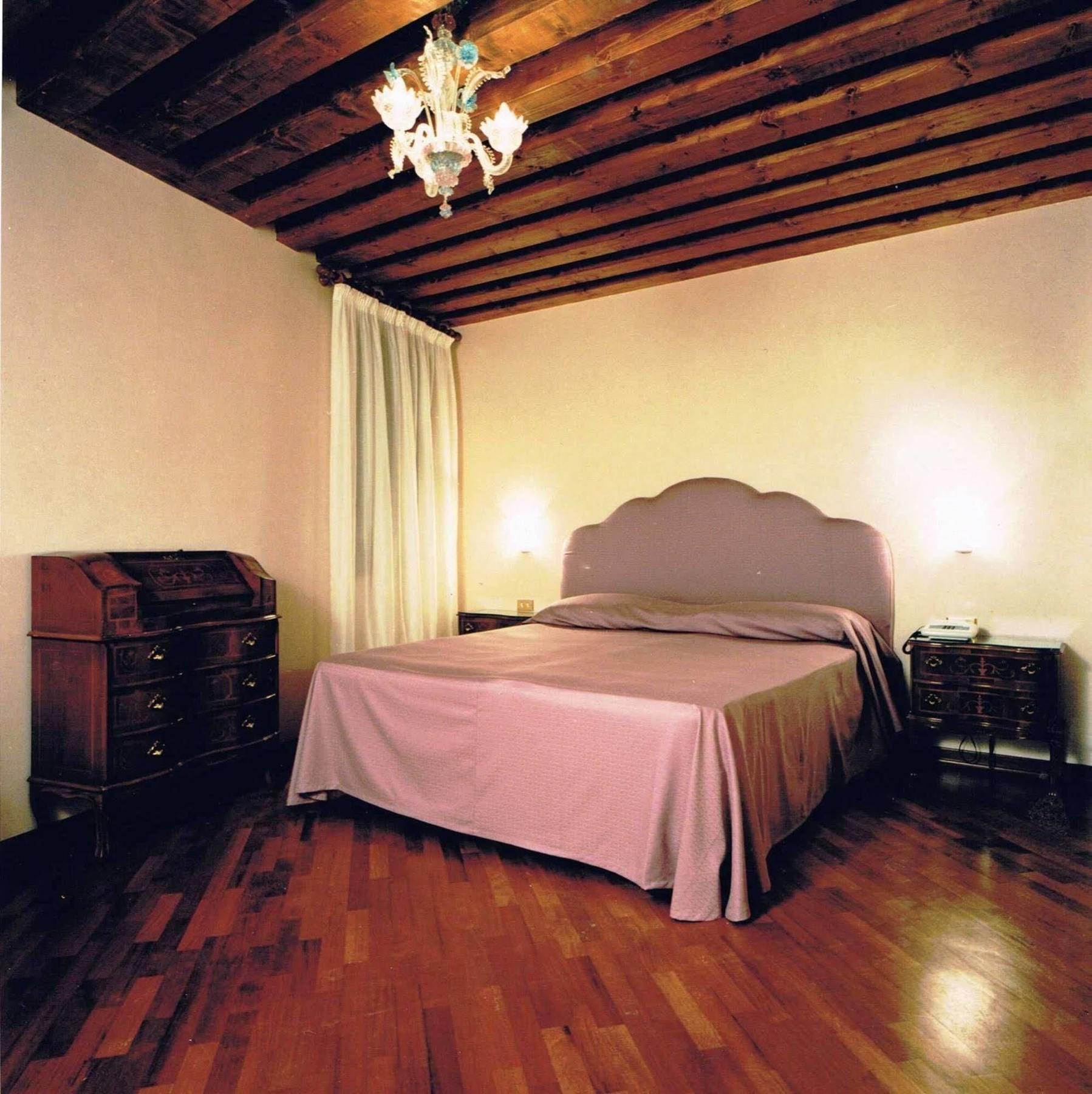 Hotel Piccola Fenice Veneza Exterior foto